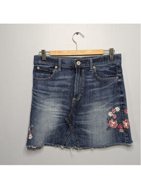 Express Denim Mini Skirt Sz 8 Med Wash 5 Pocket Floral Embroidered 90s Y2K